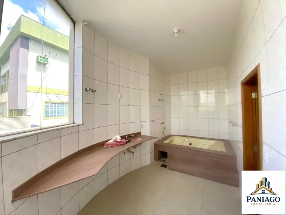 Imagem Casa comercial ampla, 19 salas, 8 banheiros, Bosque da Saúde, Cuiabá-MT