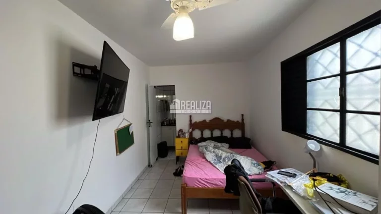 Imagem Casa à venda no bairro Quinta Boa Esperança em Uberaba