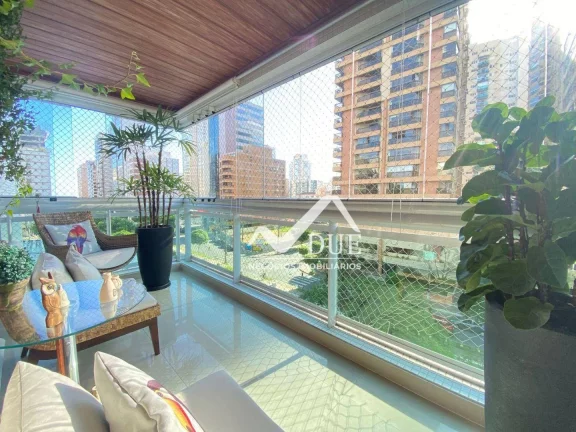 Imagem Apartamento próximo a praia a com 3 dormitórios à venda, 227 m² por R$ 3.400.000 - Embaré - Santos/SP