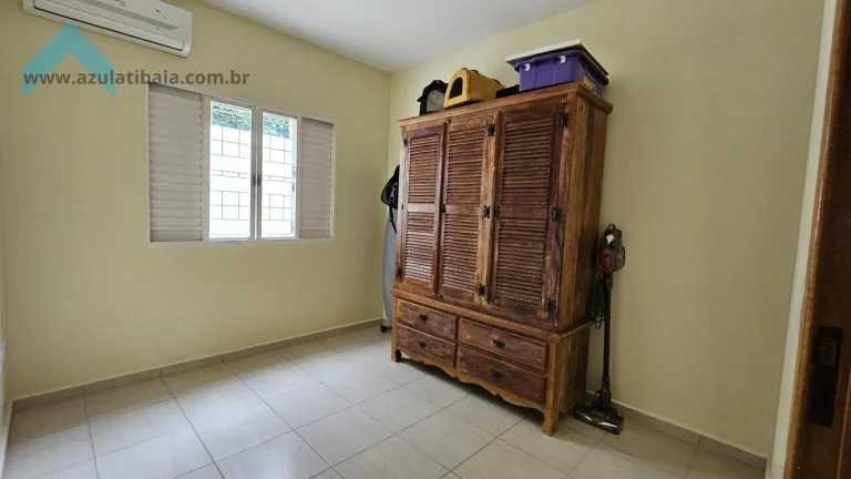 Imagem Casa para Venda em Atibaia, Jardim Dos Pinheiros, 3 dormitórios, 1 suíte, 3 banheiros, 3 vagas