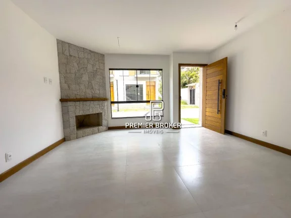 Imagem Casa com 3 dormitórios à venda, 121 m² por R$ 989.000,00 - Alto - Teresópolis/RJ
