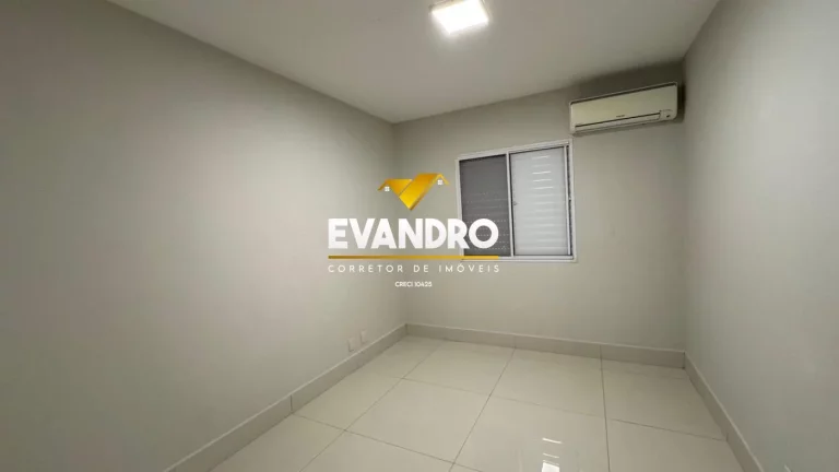 Imagem Casa em Condomínio para Venda em Cuiabá / MT no bairro Jardim Imperial