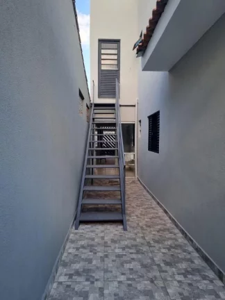 Imagem Casa para Venda em Americana, Parque Nova Carioba, 3 dormitórios, 1 suíte, 3 banheiros, 2 vagas