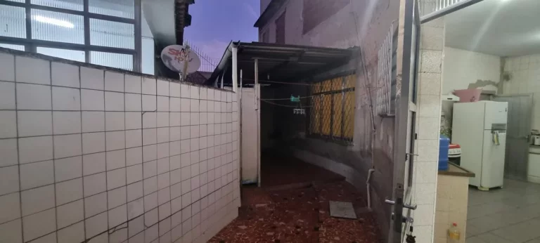 Imagem Casa para Venda em Rio de Janeiro, RAMOS, 4 dormitórios, 1 suíte, 3 banheiros, 1 vaga