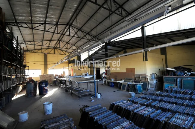 Imagem Comercial à venda 3 Quartos, 5 Vagas, 585M², Centro, Londrina - PR