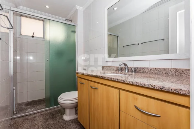 Imagem Lindo apartamento com 118 m² área útil, 03 dormitórios - sendo 01 suíte, living para dois ambie...