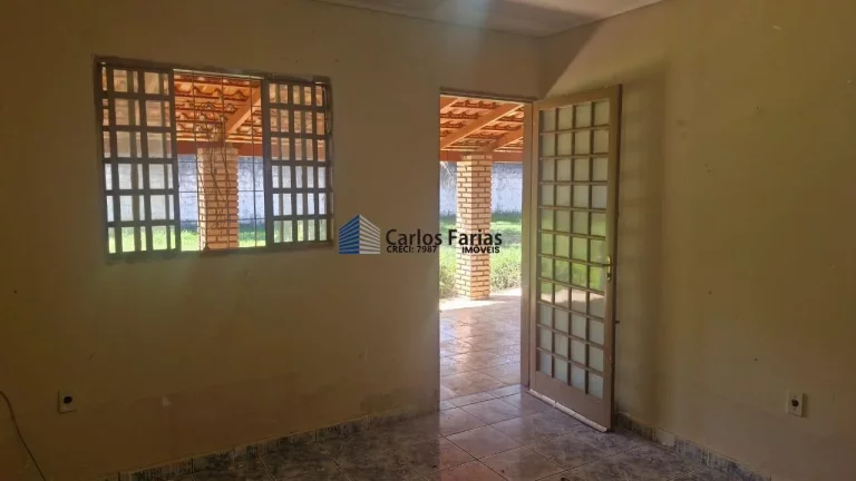 Imagem Casa em Condomínio para Venda em Brasília, Setor Habitacional Tororó (Jardim Botânico), 3 dormitórios, 1 suíte, 2 banheiros, 2 vagas