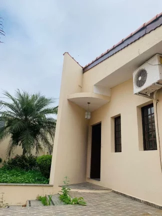 Imagem Casa com 3 dormitórios à venda, 500 m² por R$ 1.200.000,00 - Jardim Medina - Poá/SP