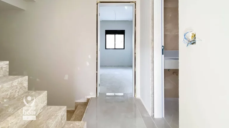 Imagem INCRÍVEL TRIPLEX 160 m² com 3 quartos sendo 1 suíte, 3 vagas de garagem à venda por R$ 1.150.000 no prestigiado JARDIM SOCIAL - Curitiba/PR
