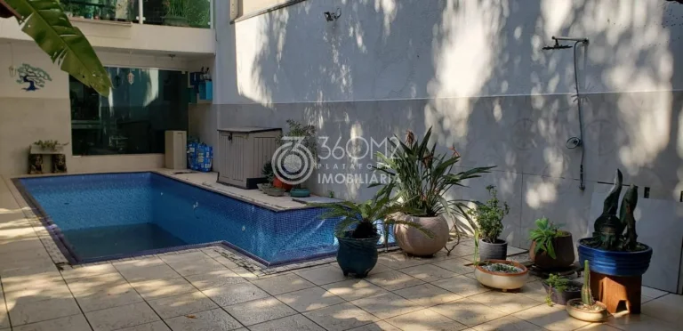 Imagem Sobrado para Venda em Santo André / SP no bairro Vila Floresta