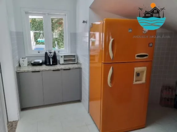 Imagem Casa em Juquehy para Alugar Temporada com, 4 dormitórios, 2 suítes, 150m da praia - Acomodação 10 pessoas | Juquehy Imobiliária