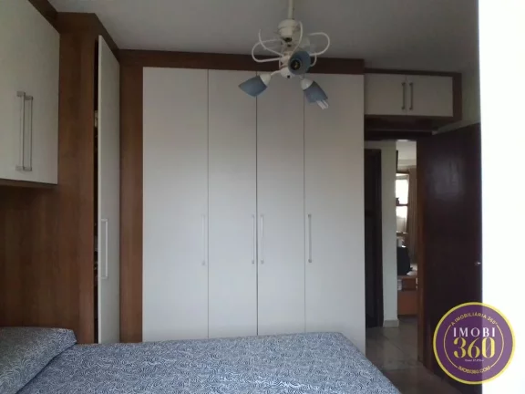 Imagem Seu Novo Refúgio: Apartamento Arejado e Iluminado em Localização Privilegiada