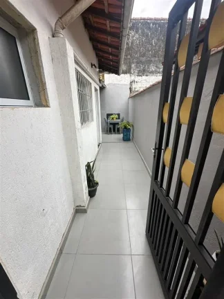 Imagem CASA COM 33 m² - MARACANÃ - PRAIA GRANDE SP