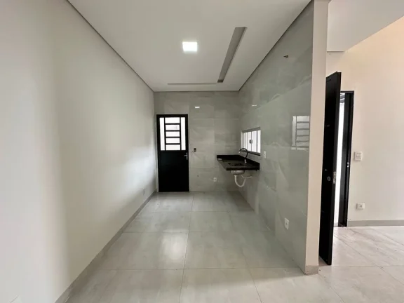 Imagem Linda Casa à Venda Projeto Funcional e Amplo!