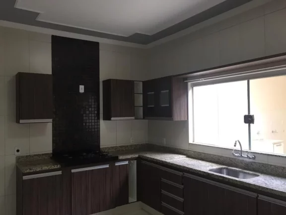 Imagem VENDE-SE CASA NO LEPORACE II OBS: ACEITA PERMUTA ATÉ 50 %