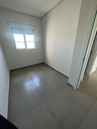 Imagem Linda casa de 2 dormitórios com um excelente acabamento em localização Excelente