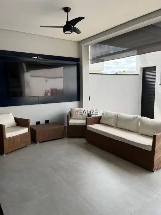 Imagem Casa/Sobrado com 3 suítes todo planejado à venda, 304 m² por R$ 2.130.000 - Condomínio Fechado - Indaiatuba/SP