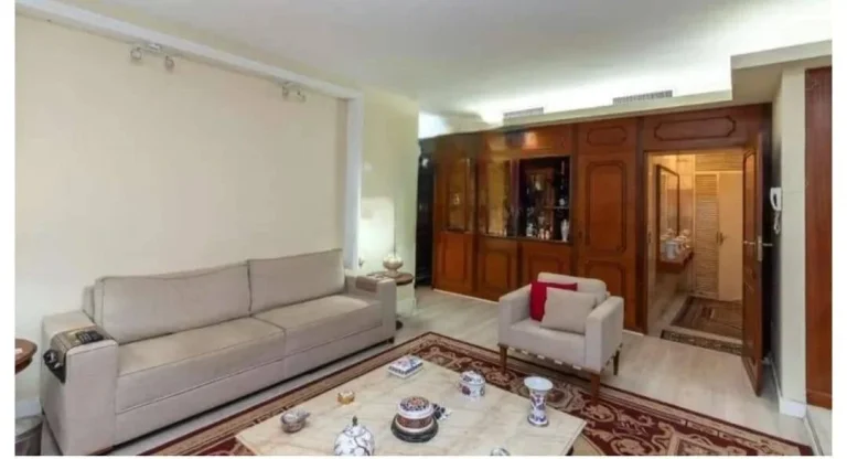 Imagem Hilário de Gouveia quadra da praia 328m2 2 vagas