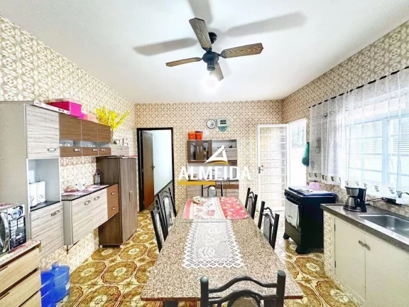 Imagem Casa com 2 dormitórios à venda, 142 m² por R$ 450.000,00 - Vila Paulista - Rio Claro/SP