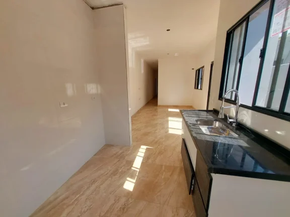 Imagem Casa para Venda em Itanhaém, Guacyra, 3 dormitórios, 1 suíte, 2 banheiros, 3 vagas