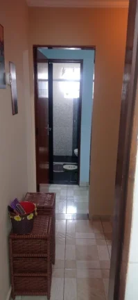 Imagem Casa para Venda em Mongaguá, Balneário Itaguai, 2 dormitórios, 1 suíte, 2 banheiros, 1 vaga