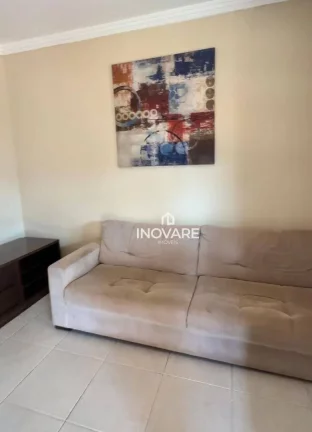 Imagem Casa com 3 dormitórios à venda, 200 m² por R$ 370.000,00 - Jardim Adelaide - Itumbiara/GO