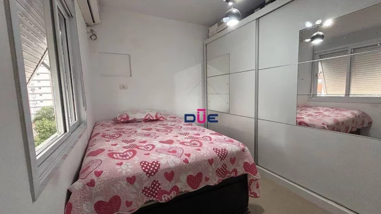 Imagem Apartamento com 2 dormitórios à venda, 66 m² por R$ 550.000 - Embaré - Santos/SP