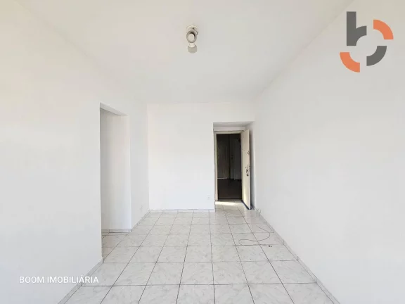 Imagem Apartamento com 2 dormitórios à venda, 66 m² por R$ 240.000,00 - Caonze - Nova Iguaçu/RJ