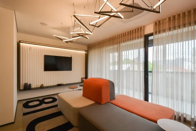 Imagem Studio Alameda Lorena - 21M², 1 Dorm, Mobiliado, Móveis Planejados, Academia, Piscina, Coworking, Lobby com Pé Direito Duplo.