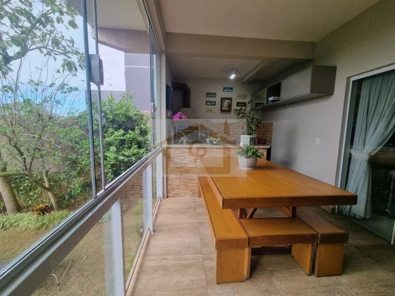 Imagem Charmosa! 3 quartos, sendo um suíte, varanda 2 vagas