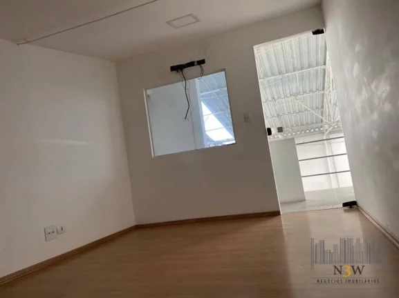 Imagem Galpão à venda em Pinheiros São Paulo SP com 380m², 4 salas e 4 vagas de garagem.