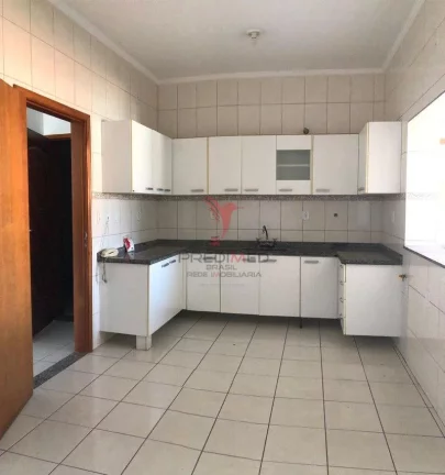 Imagem ...lt;br...gt;Amplo apartamento localizado na Ch...aacute;cara Selles: 2 quartos com arm...aacute;ri...