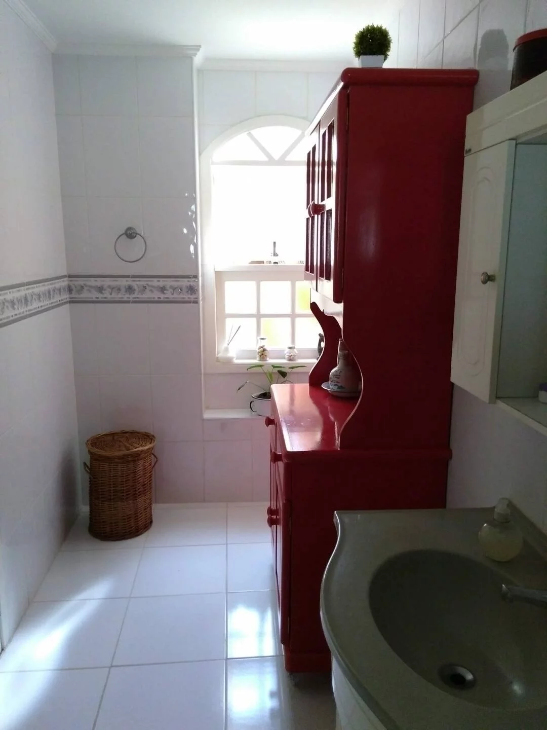 Imagem Casa 02 Dormitórios com Suítes à Venda - Santana - SJCampos