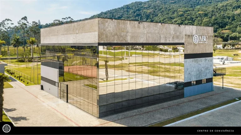 Imagem Galpão à venda, 1698 m² por - R$ 7.200.000,00 - Perequê - Porto Belo/SC