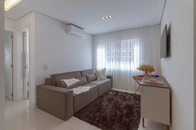 Imagem Apartamento Reformado 2 Quartos 1 Suíte 60m² Condomínio Completo Lavanderia Inclusa - Venda ou Locação - Vila Nova Conceição - São Paulo/SP - AP19037