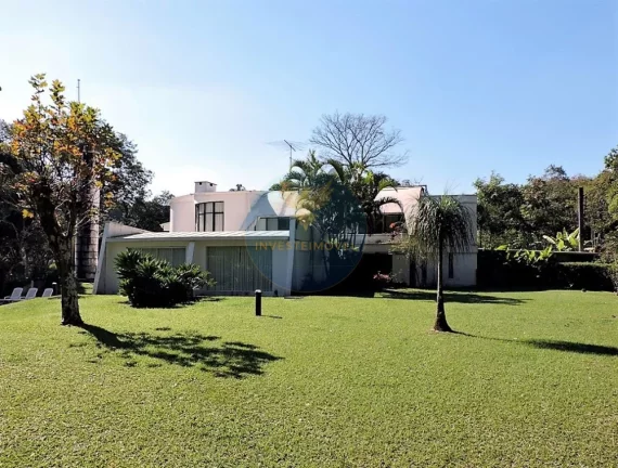 Imagem Casa em Condomínio a Venda no bairro Granja Viana - Carapicuíba, SP