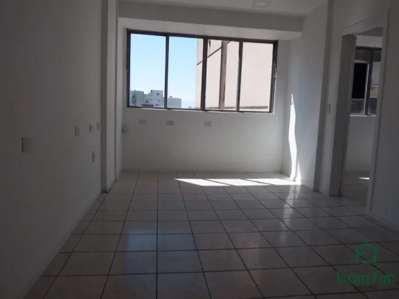 Imagem Conjunto comercial - sala para aluguel, em frente Santa Casa, Centro Histórico, Porto Alegre - CO2236