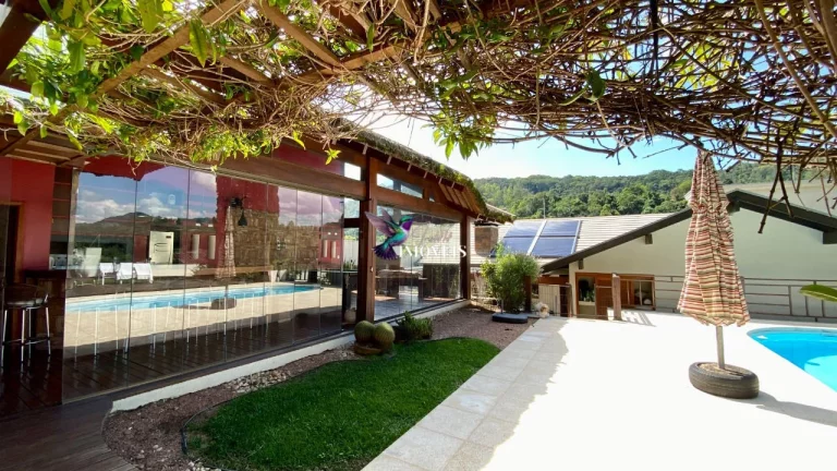 Imagem Casa Alto Padrão em Centro, Três Coroas/RS