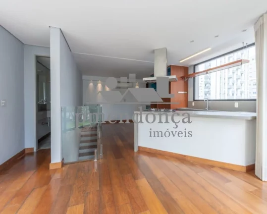 Imagem Linda Cobertura Duplex com 215 m2 na Vila Madalena!