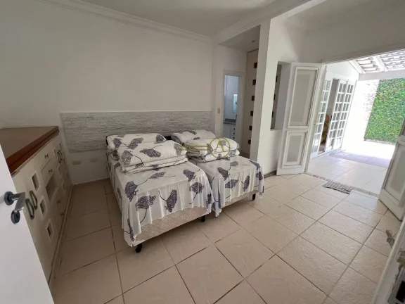 Imagem Sobrado luxuoso de alto padrão à venda condomínio Bougainville frente praia
