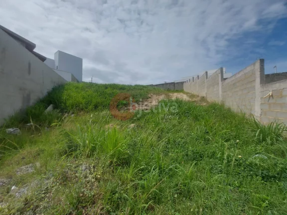 Imagem Terreno aclive condomínio Blue Garden, São Pedro da Aldeia - RJ