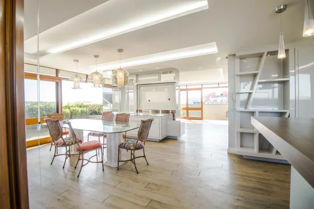 Imagem Cobertura Duplex de 3 dormitórios 435 metros quadrados e Piscina Privativa no Centro de N. Hamburgo