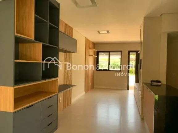 Imagem Esta casa à venda no Parque Taquaral, em Campinas/SP, oferece uma excelente oportunidade de morar e...