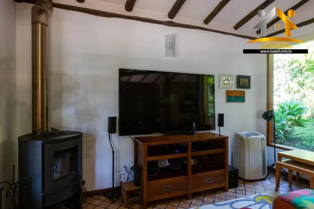 Imagem Casa à venda no condomínio Jardim Colibri na Granja Viana - Batelli Imóveis