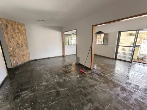 Imagem Aluga Casa De 4/4 Sendo 1 Suite No Parque Acalanto