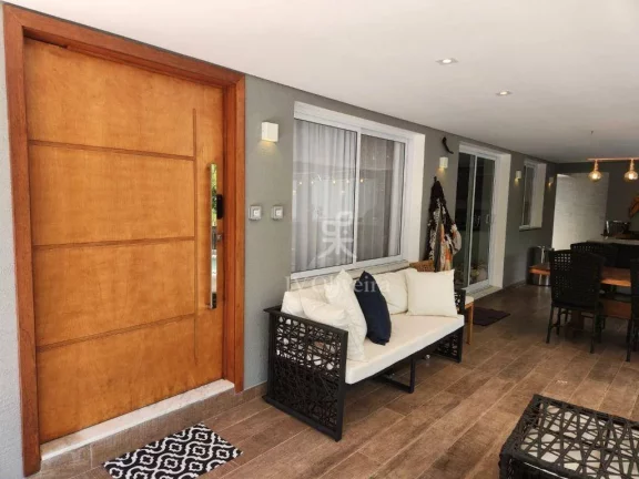 Imagem Casa com 3 dormitórios à venda, 302 m² por R$ 1.680.000,00 - Granja Viana II - Cotia/SP