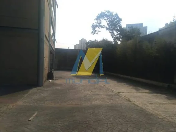 Imagem Prédio corporativo com heliponto pronto para grandes empresas
