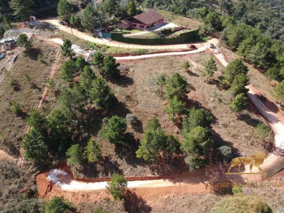 Imagem Terrenos com vista panorâmica a venda em Campos do Jordão-SP