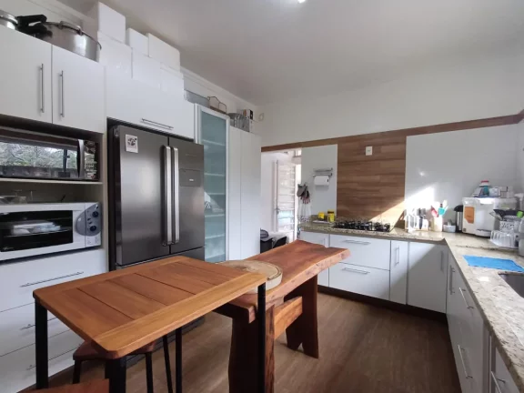 Imagem Casa de vila para venda em Recreio Campo Belo com 4 quartos, sendo 3 suítes, 199m2