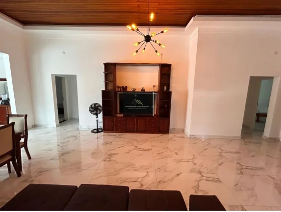 Imagem Casa em Condomínio para Venda em Ubatuba / SP no bairro Horto Florestal